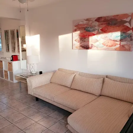 Cozy Maisonette In *