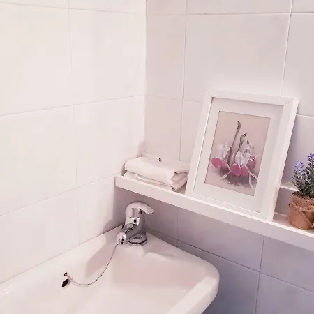 Cozy Maisonette In