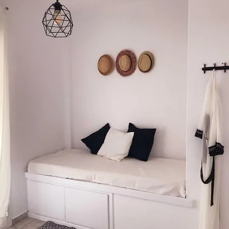 Cozy Maisonette In Γερακινή