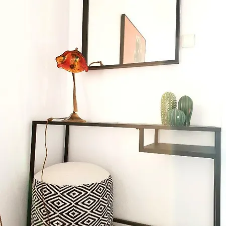 Cozy Maisonette In *